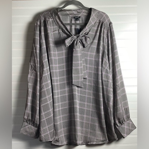 torrid Tops - Torrid NWT size 5/ 28W Purple & black plaid Long Sleeve  Blouse tie-front blouse